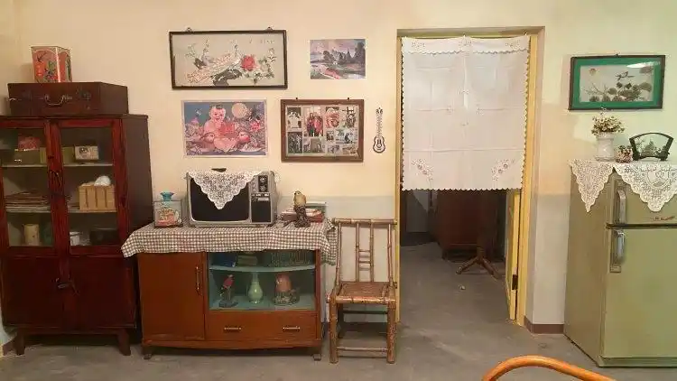 家里家外2 川渝方言 短剧续集_家里家外2