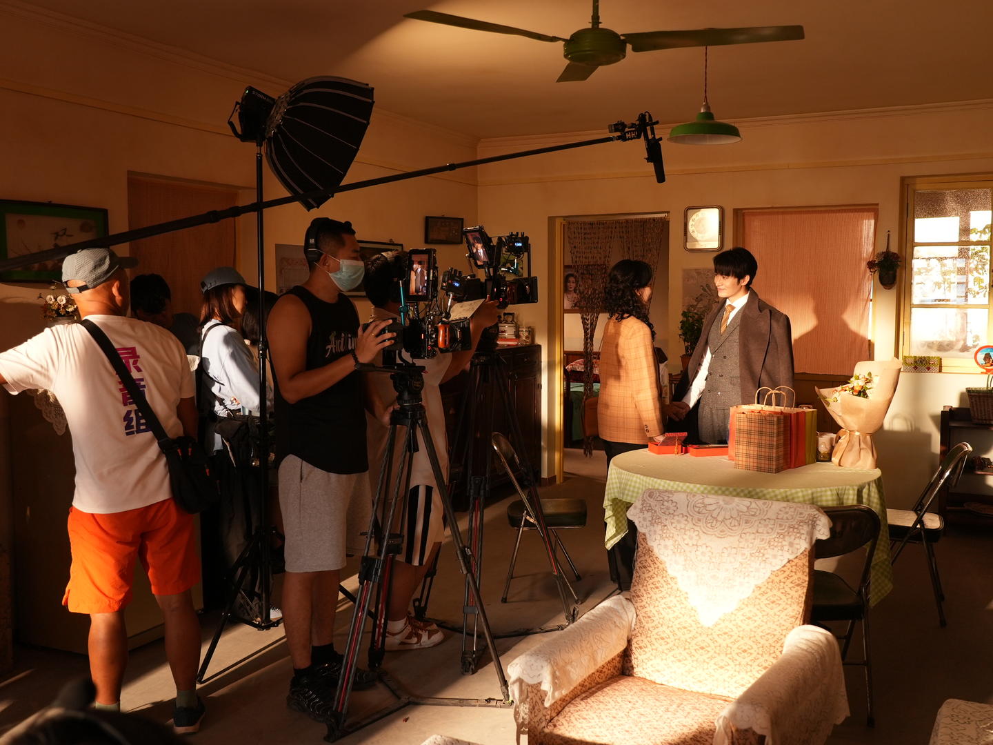 家里家外2 成都拍摄_家里家外2_家里家外2 慢工出细活