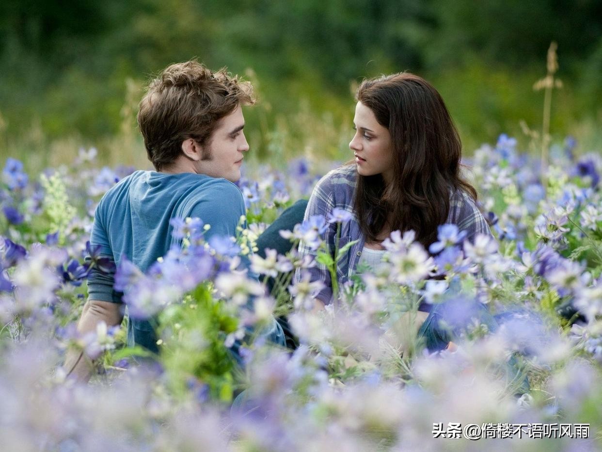 吸血鬼莱斯特美剧_吸血鬼日记 初代吸血鬼 吸血鬼后裔