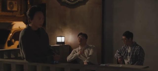 无价值感的社会结构_努力克服自卑的我们_克服自卑的我们